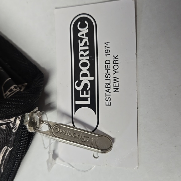 LeSportsac Travel Cosmetic Sweet Essence Black 7.5"x5.5"x3" - Picture 8 of 8